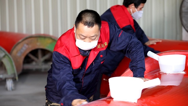 過年了，玻璃鋼水滑梯怎么維護(hù)？